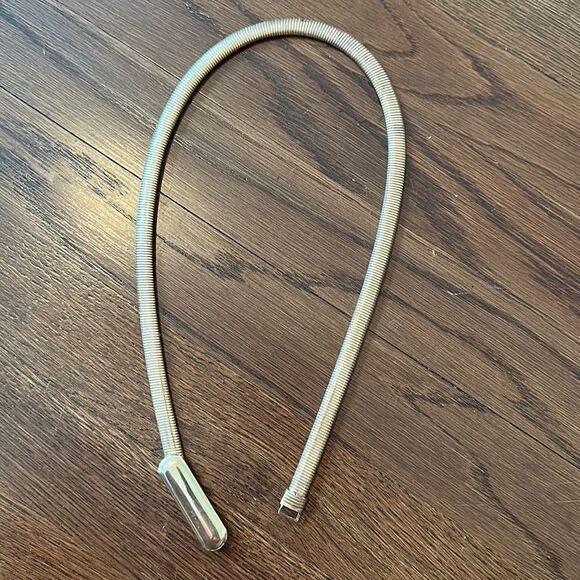 Vintage 80s gold serpentine stretch belt with rounded rectangle buckle - Picture 3 of 5